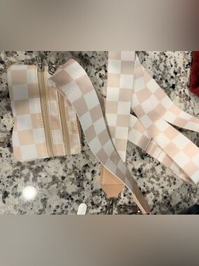 Cream & Blush Checkered Crossbody Strap with Coin Pouch